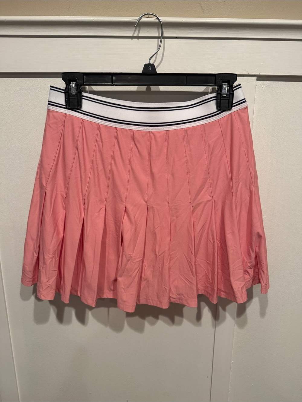 Vineyard Vines Pink Pleated Skater Skirt with Striped Waistband
